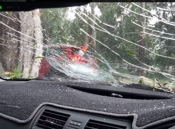 Avustralya'yı dolu fırtınası vurdu